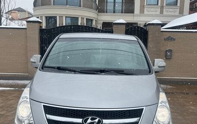 Hyundai Grand Starex Grand Starex I рестайлинг 2, 2015 год, 3 000 000 рублей, 1 фотография