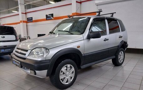 Chevrolet Niva I рестайлинг, 2005 год, 250 000 рублей, 1 фотография