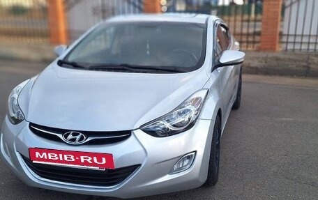 Hyundai Avante, 2012 год, 1 250 000 рублей, 5 фотография