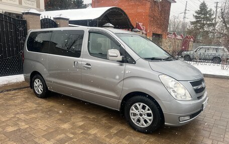 Hyundai Grand Starex Grand Starex I рестайлинг 2, 2015 год, 3 000 000 рублей, 18 фотография