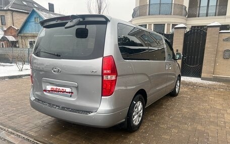 Hyundai Grand Starex Grand Starex I рестайлинг 2, 2015 год, 3 000 000 рублей, 29 фотография