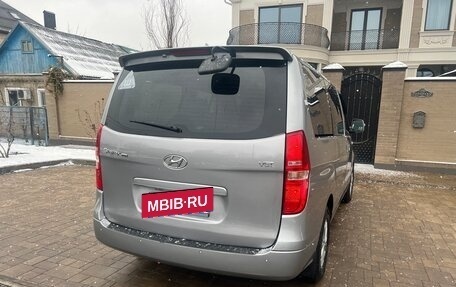 Hyundai Grand Starex Grand Starex I рестайлинг 2, 2015 год, 3 000 000 рублей, 28 фотография