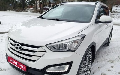 Hyundai Santa Fe III рестайлинг, 2015 год, 2 350 000 рублей, 1 фотография