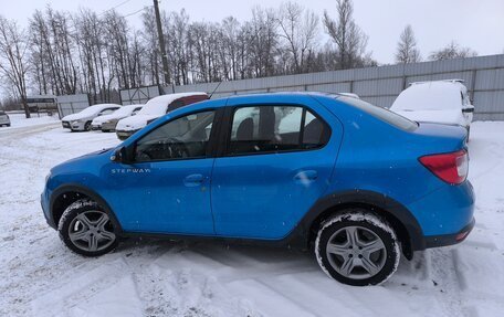 Renault Logan II, 2019 год, 1 090 000 рублей, 10 фотография