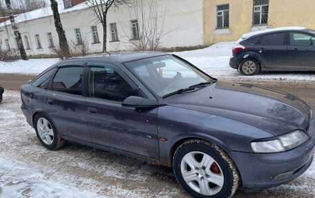 Opel Vectra B рестайлинг, 1997 год, 300 000 рублей, 2 фотография