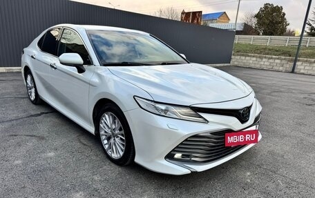 Toyota Camry, 2020 год, 3 250 000 рублей, 5 фотография