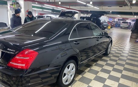 Mercedes-Benz S-Класс, 2010 год, 2 000 000 рублей, 6 фотография