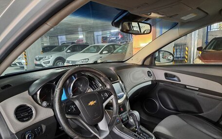 Chevrolet Cruze II, 2013 год, 905 000 рублей, 9 фотография