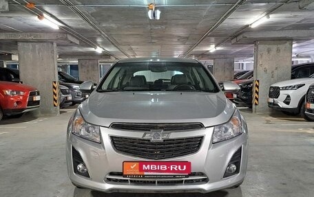 Chevrolet Cruze II, 2013 год, 905 000 рублей, 8 фотография