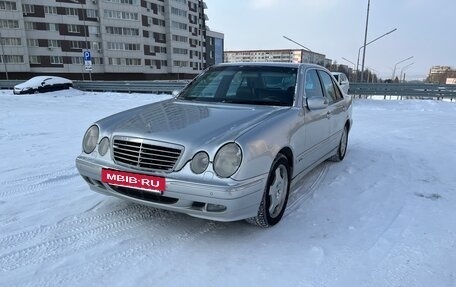 Mercedes-Benz E-Класс, 2000 год, 1 199 000 рублей, 2 фотография