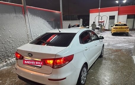 KIA Rio III рестайлинг, 2016 год, 1 350 000 рублей, 5 фотография