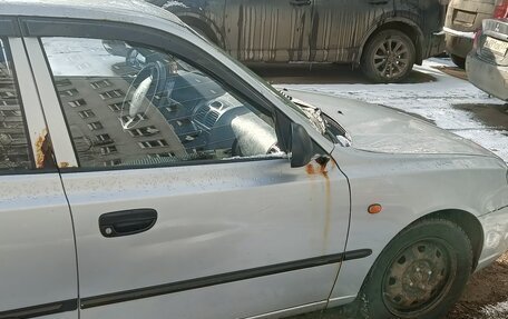 Hyundai Accent II, 2004 год, 200 000 рублей, 3 фотография