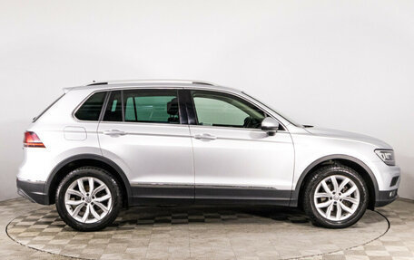 Volkswagen Tiguan II, 2019 год, 2 648 000 рублей, 4 фотография