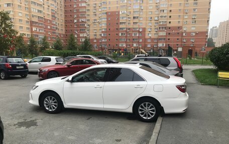 Toyota Camry, 2018 год, 2 700 000 рублей, 3 фотография