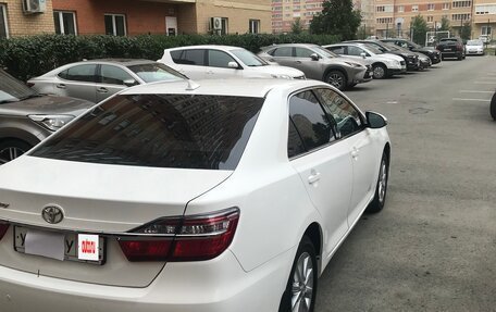 Toyota Camry, 2018 год, 2 700 000 рублей, 4 фотография