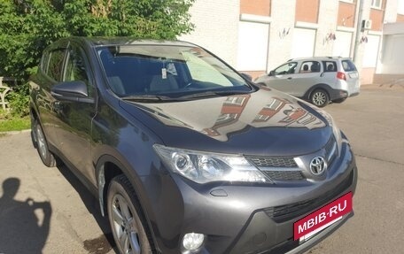 Toyota RAV4, 2014 год, 2 100 000 рублей, 6 фотография