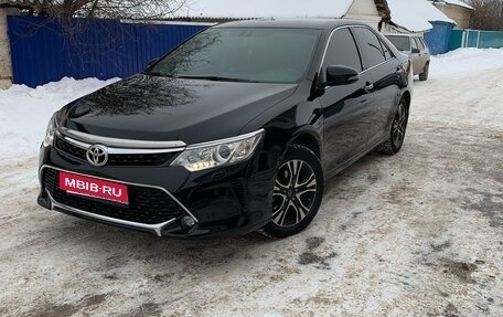 Toyota Camry, 2016 год, 2 100 000 рублей, 3 фотография