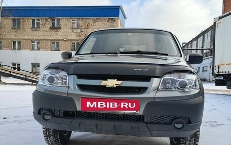 Chevrolet Niva I рестайлинг, 2016 год, 770 000 рублей, 4 фотография