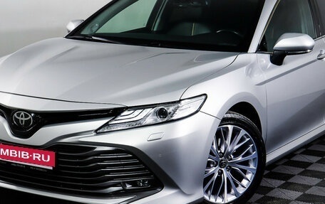 Toyota Camry, 2018 год, 3 049 000 рублей, 24 фотография