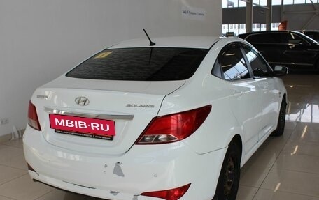 Hyundai Solaris II рестайлинг, 2015 год, 750 000 рублей, 4 фотография