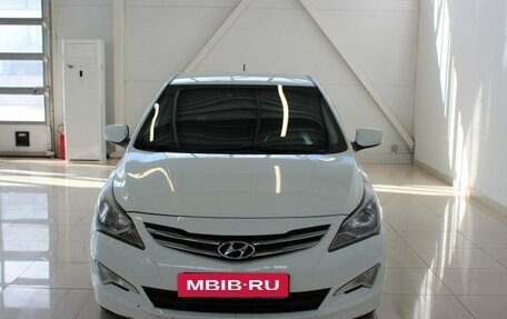 Hyundai Solaris II рестайлинг, 2015 год, 750 000 рублей, 2 фотография