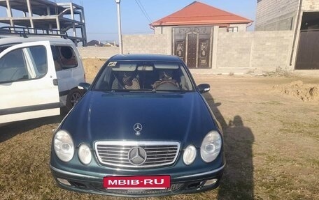 Mercedes-Benz E-Класс, 2003 год, 800 000 рублей, 2 фотография