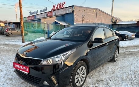 KIA Rio IV, 2020 год, 1 595 000 рублей, 9 фотография