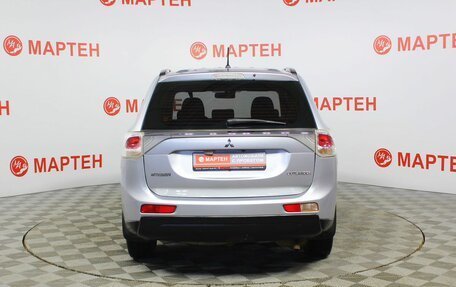 Mitsubishi Outlander III рестайлинг 3, 2012 год, 1 279 000 рублей, 6 фотография