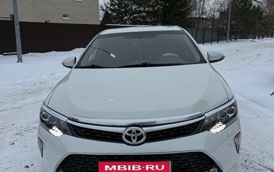 Toyota Camry, 2018 год, 1 995 000 рублей, 1 фотография