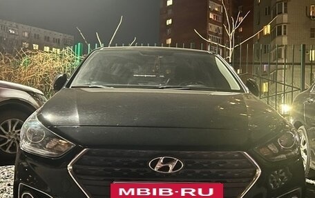 Hyundai Solaris II рестайлинг, 2018 год, 1 580 000 рублей, 5 фотография