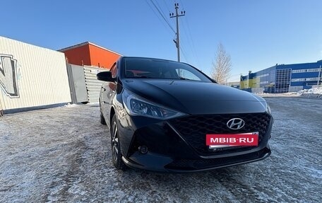 Hyundai Solaris II рестайлинг, 2020 год, 1 590 000 рублей, 8 фотография