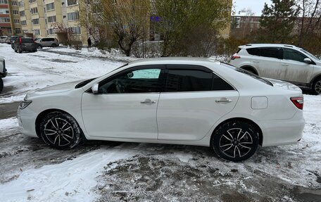 Toyota Camry, 2018 год, 1 995 000 рублей, 5 фотография