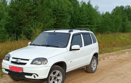 Chevrolet Niva I рестайлинг, 2020 год, 850 000 рублей, 5 фотография