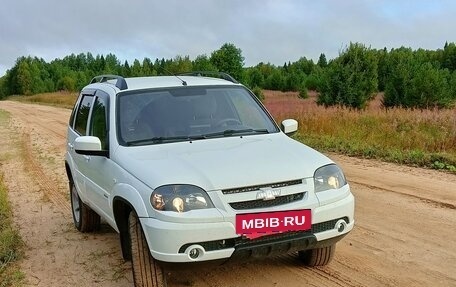 Chevrolet Niva I рестайлинг, 2020 год, 850 000 рублей, 3 фотография