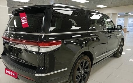 Lincoln Navigator, 2023 год, 14 800 000 рублей, 8 фотография