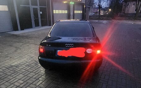 Audi A4, 1996 год, 250 000 рублей, 10 фотография