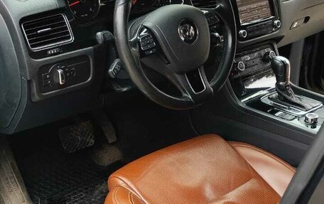 Volkswagen Touareg III, 2013 год, 2 350 000 рублей, 4 фотография