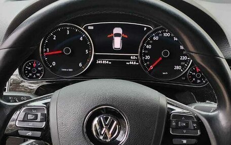 Volkswagen Touareg III, 2013 год, 2 350 000 рублей, 7 фотография