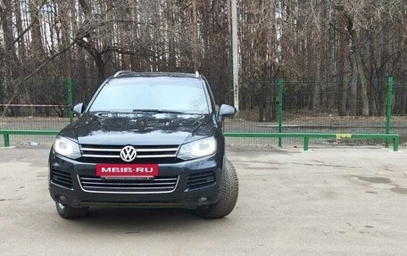 Volkswagen Touareg III, 2013 год, 2 350 000 рублей, 13 фотография