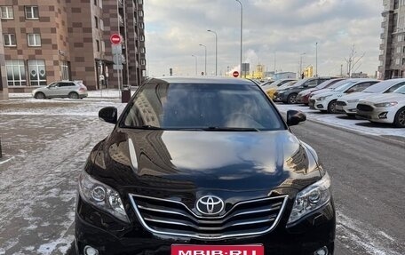 Toyota Camry, 2011 год, 1 300 000 рублей, 1 фотография