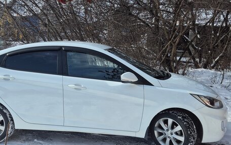 Hyundai Solaris II рестайлинг, 2011 год, 875 000 рублей, 6 фотография