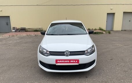 Volkswagen Polo VI (EU Market), 2015 год, 1 250 000 рублей, 3 фотография