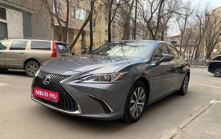 Lexus ES VII, 2019 год, 4 800 000 рублей, 1 фотография