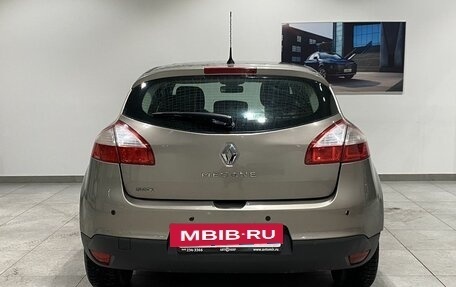 Renault Megane III, 2011 год, 749 000 рублей, 6 фотография