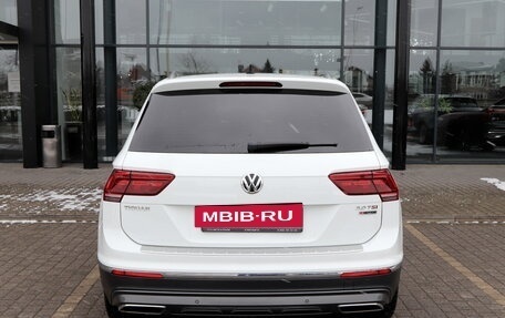 Volkswagen Tiguan II, 2017 год, 2 950 000 рублей, 4 фотография