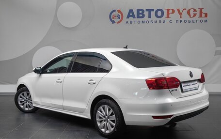 Volkswagen Jetta VI, 2011 год, 645 000 рублей, 2 фотография