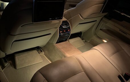 BMW 7 серия, 2012 год, 1 800 000 рублей, 26 фотография