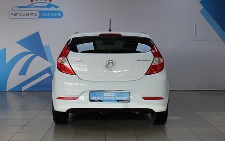 Hyundai Solaris II рестайлинг, 2015 год, 1 199 000 рублей, 10 фотография