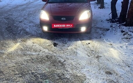 KIA Rio II, 2009 год, 650 000 рублей, 10 фотография