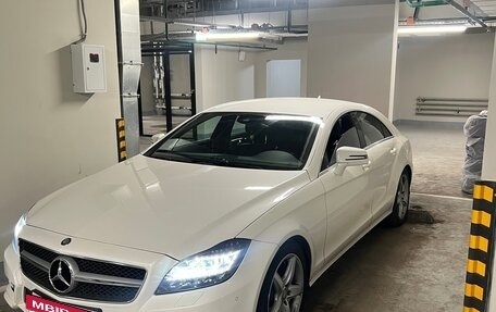 Mercedes-Benz CLS, 2014 год, 2 980 000 рублей, 2 фотография